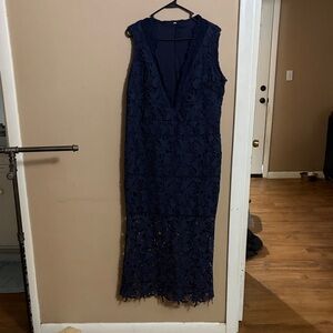 Elegant Navy Lace Dress
